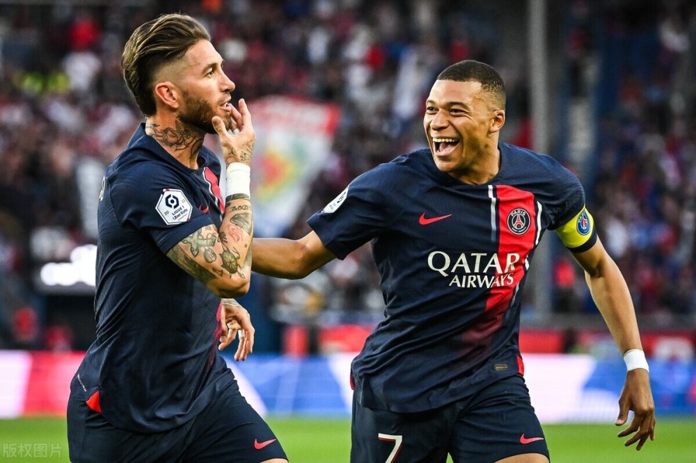  法甲金靴争夺白热化，姆巴佩与拉卡泽特仅差一球  