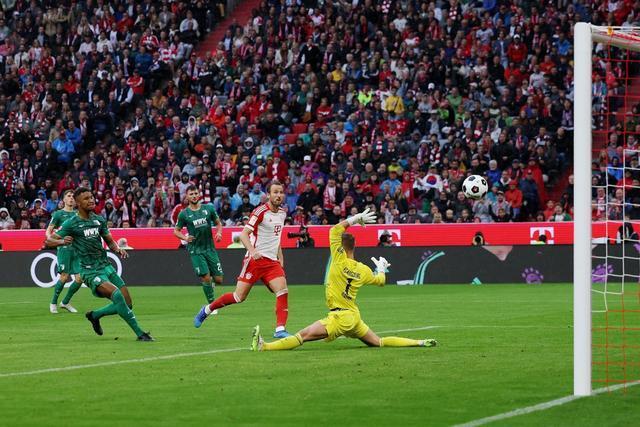  纳帅变阵激活萨内，拜仁边路进攻重拾统治力  